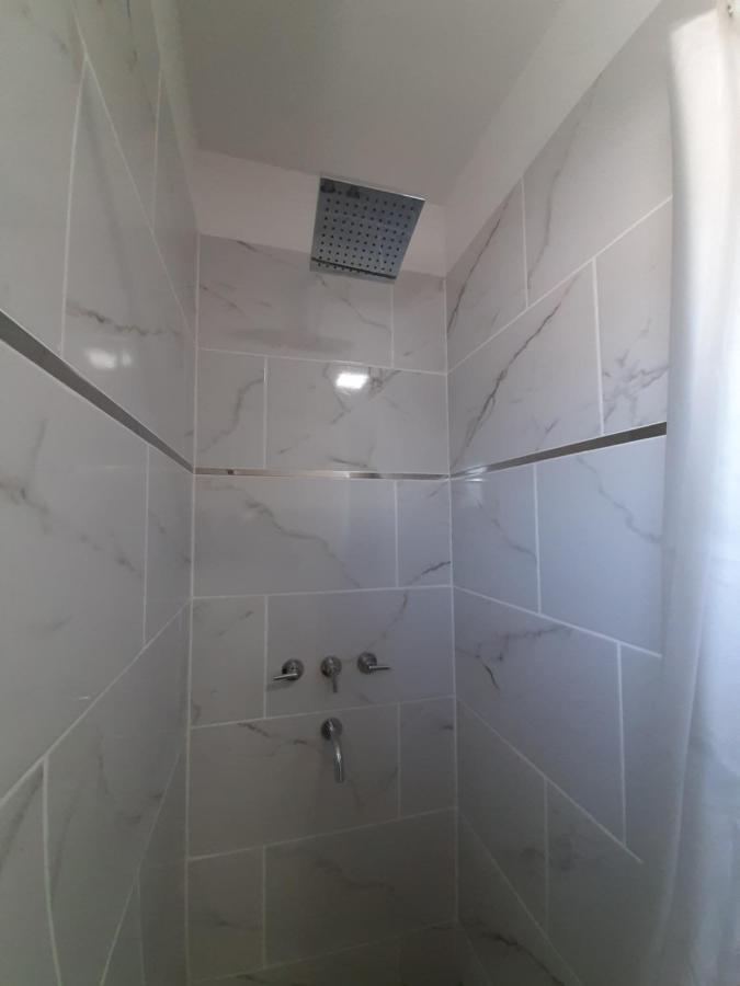 Cabana Kon El Calafate Bagian luar foto